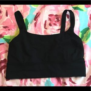Lululemon size 8 black both ways bra